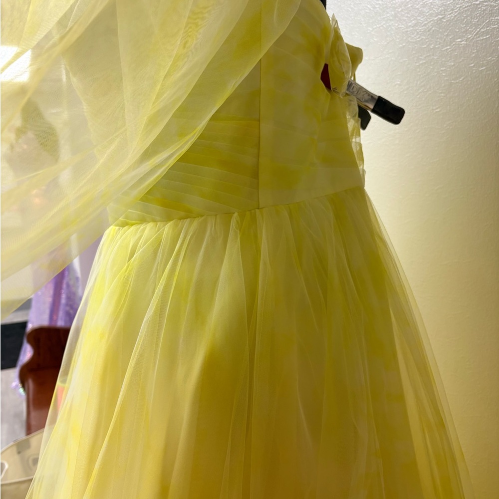 Jovani 38605 Elegant Yellow Tulle Gown NWT - Picture 4 of 6